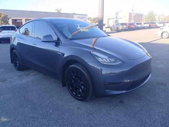 TESLA MODEL Y 2023 7SAYGDEE4PA136654 image